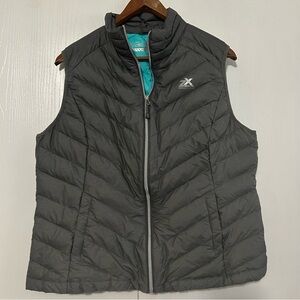NWOT Gray Puffer Vest